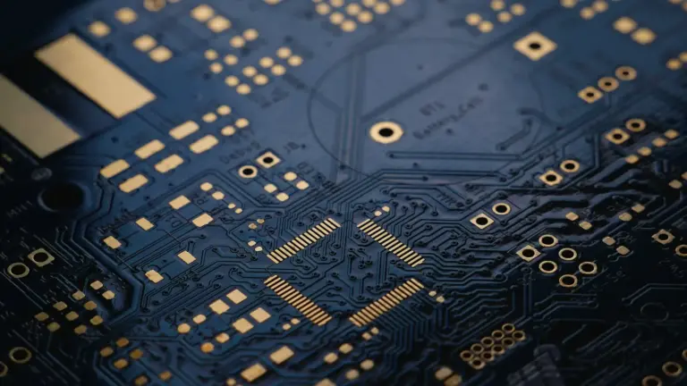 Micron stock price prediction: $385–$2,000 MU scenarios